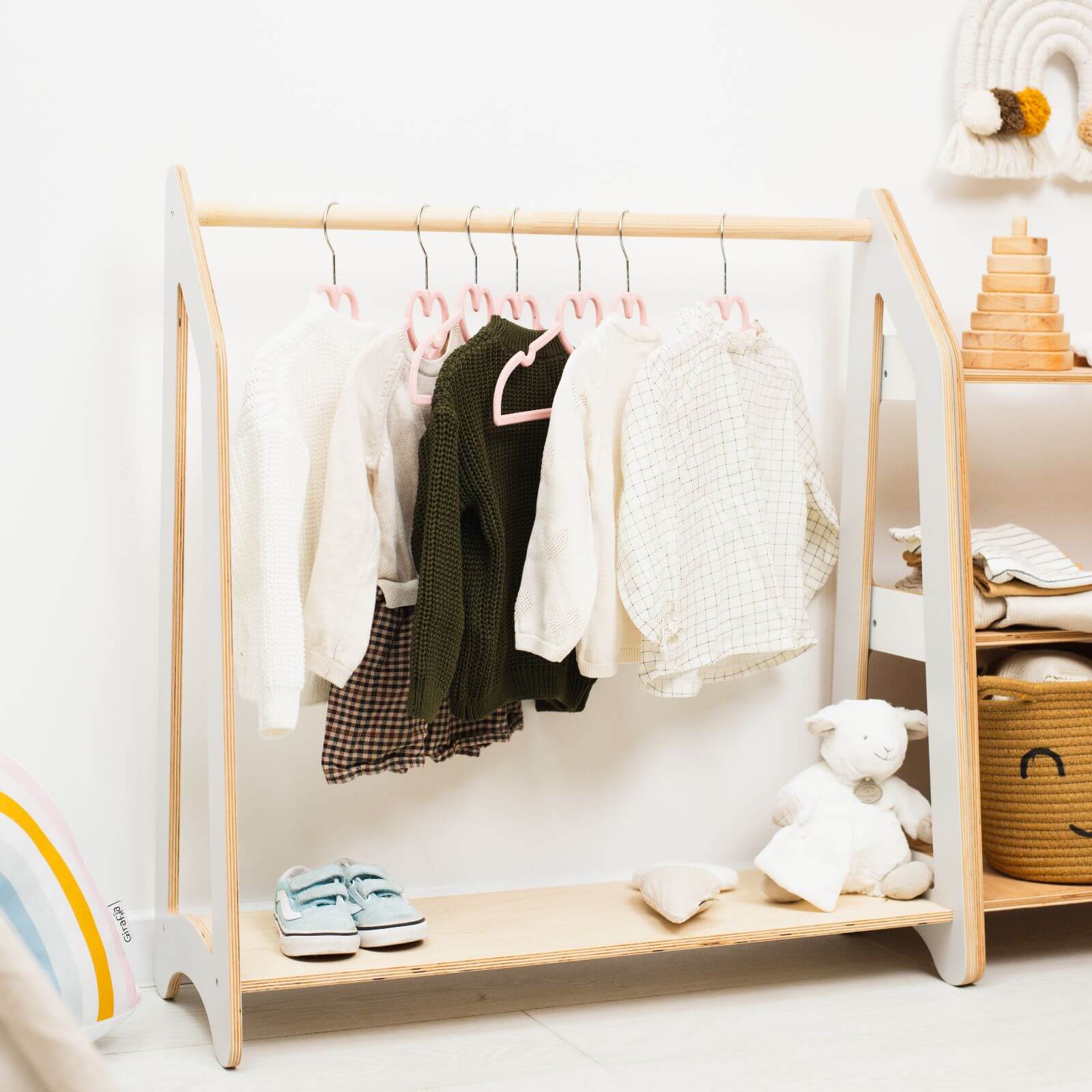 Enjoy The Wood Montessori Clothes Rack