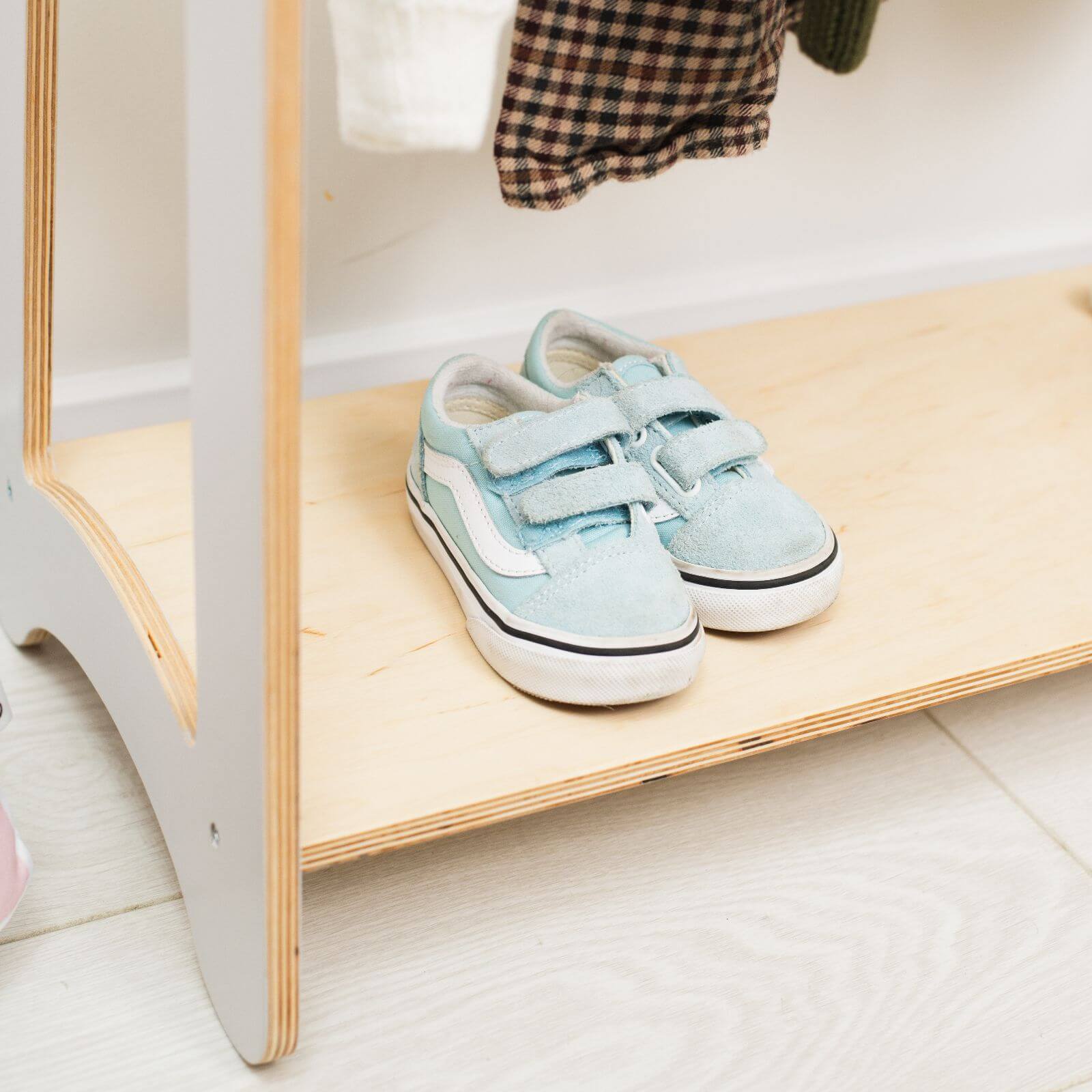 Enjoy The Wood Montessori Clothes Rack