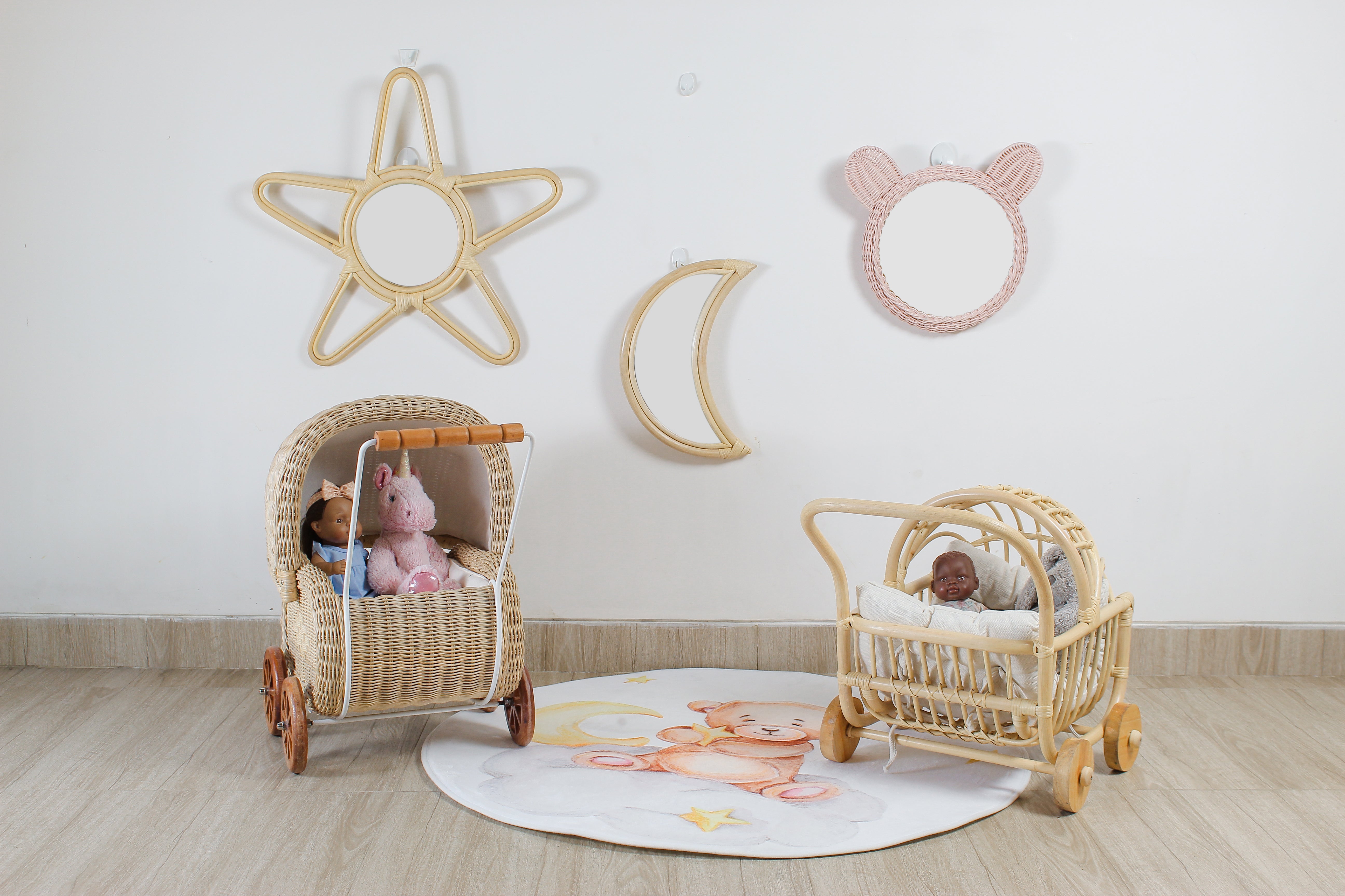 Lullaby Rattan Vintage Charm Rattan Doll Pram