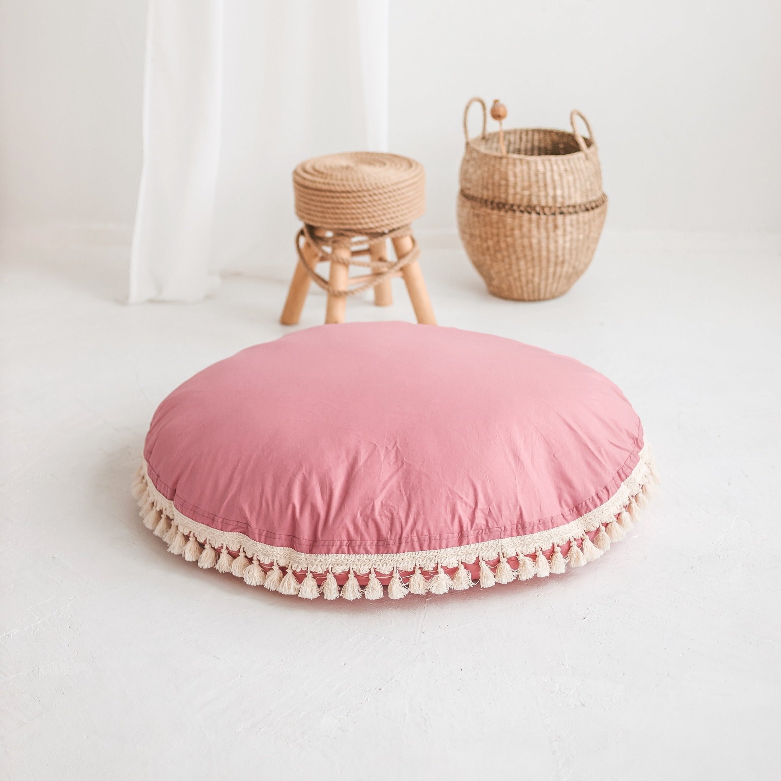 MINICAMP FP-ROSE-TAS Floor Cushion with Tassles for Kids