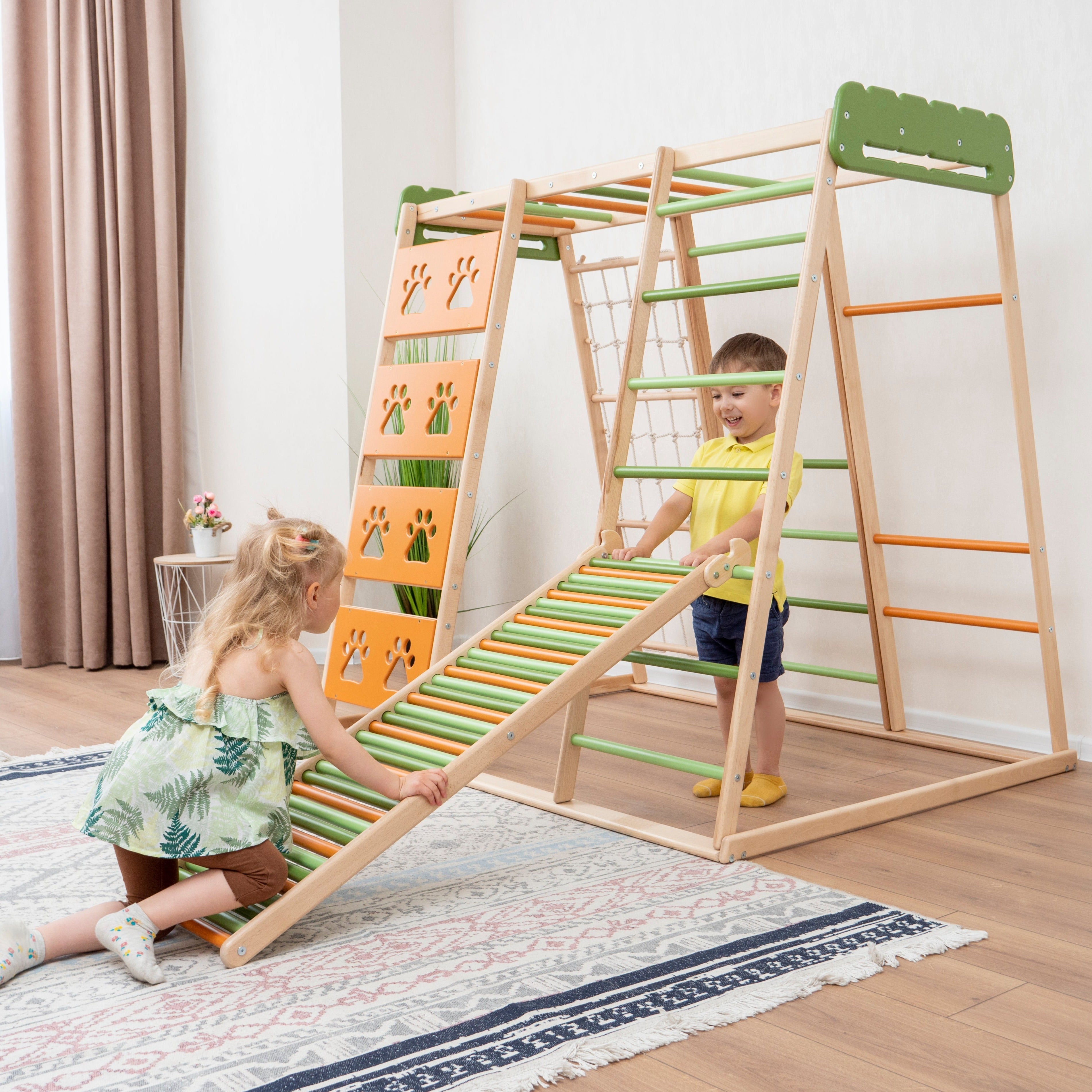 Woodandhearts Climbing Playground