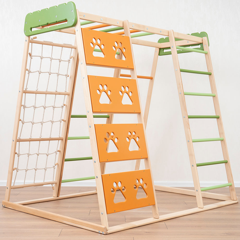 Woodandhearts Climbing Playground