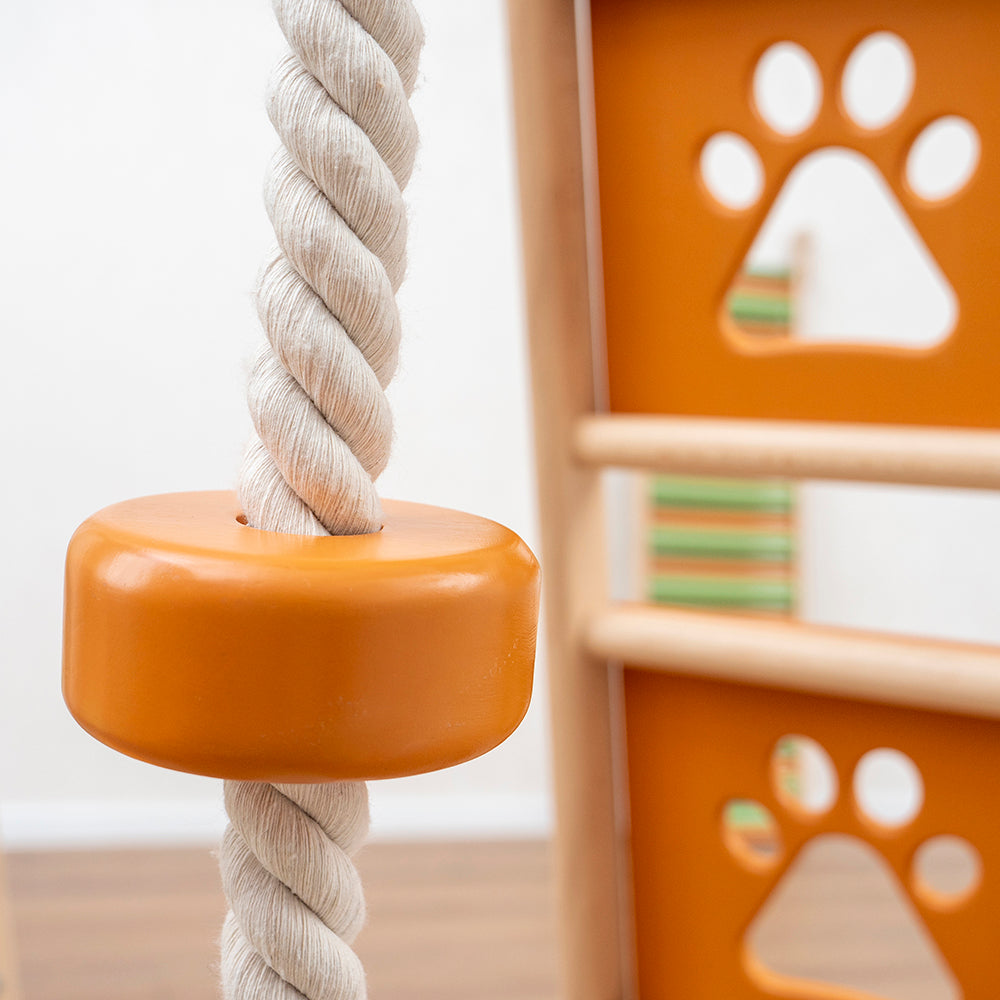 Woodandhearts Climbing Playground
