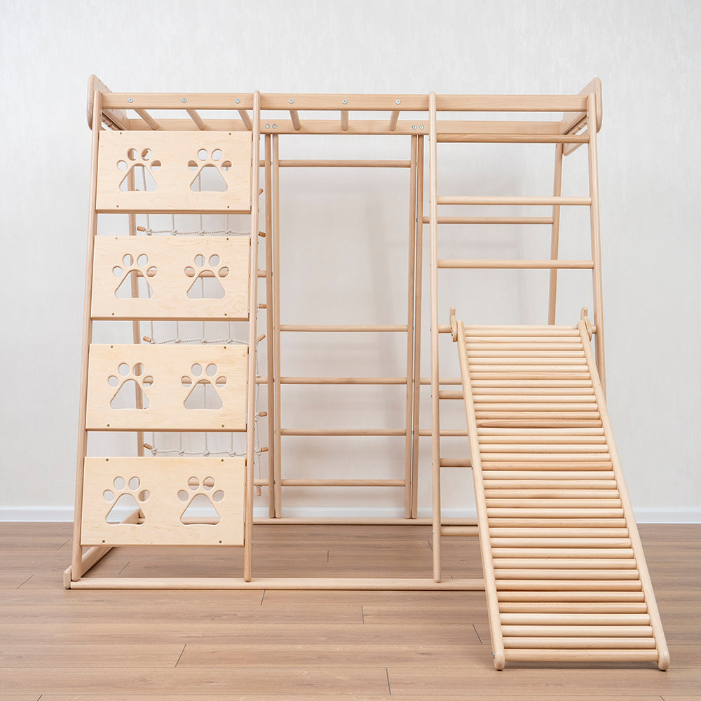 Woodandhearts Climbing Playground