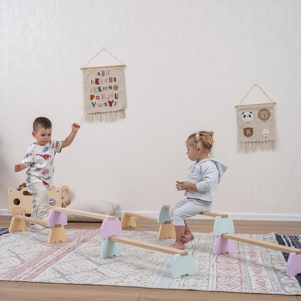 Woodandhearts Balance Beam Set