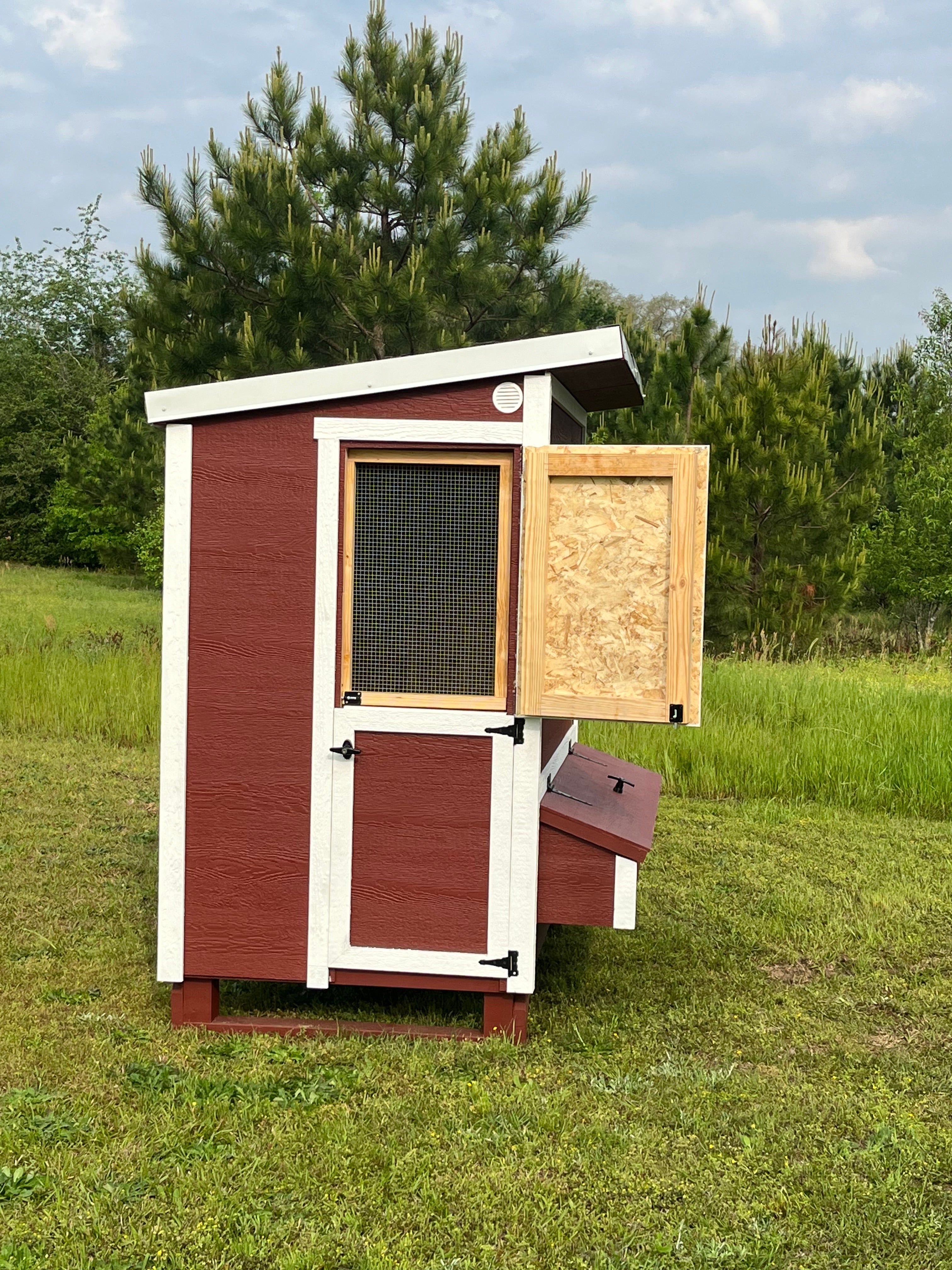 OverEZ WIOEZCKCP Walk-In Chicken Coop