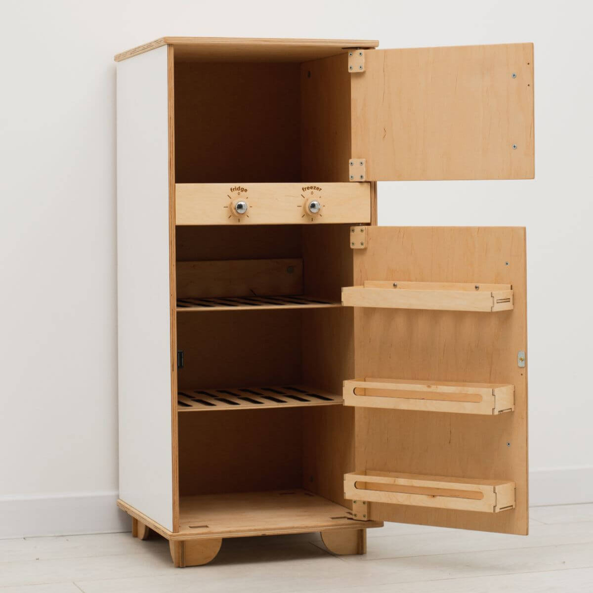 Enjoy the Wood Play Fridge