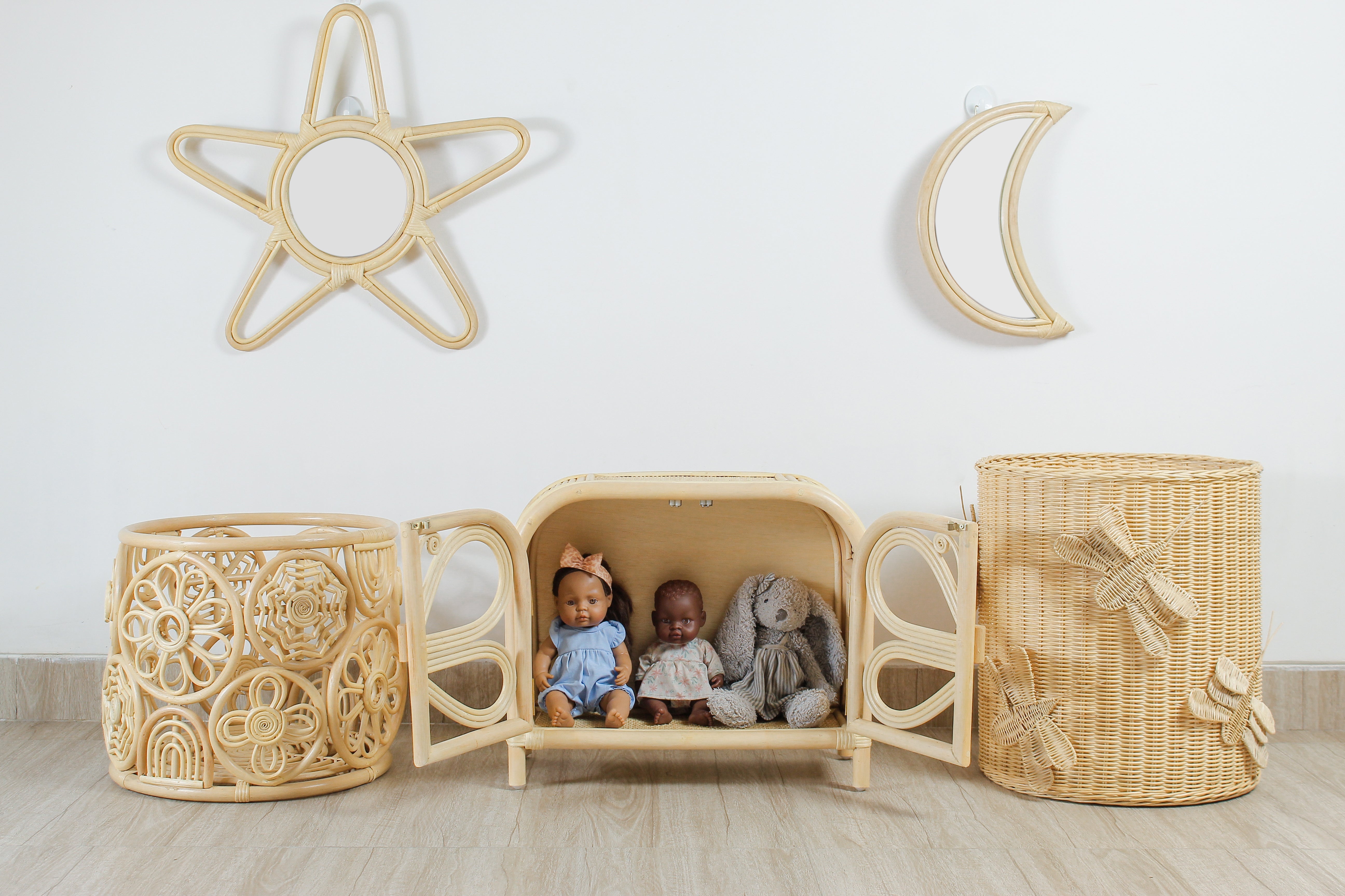 Lullaby Rattan Rainbow Circle Toy Storage Hamper | Nursery Organizer for Blankets & Pillows