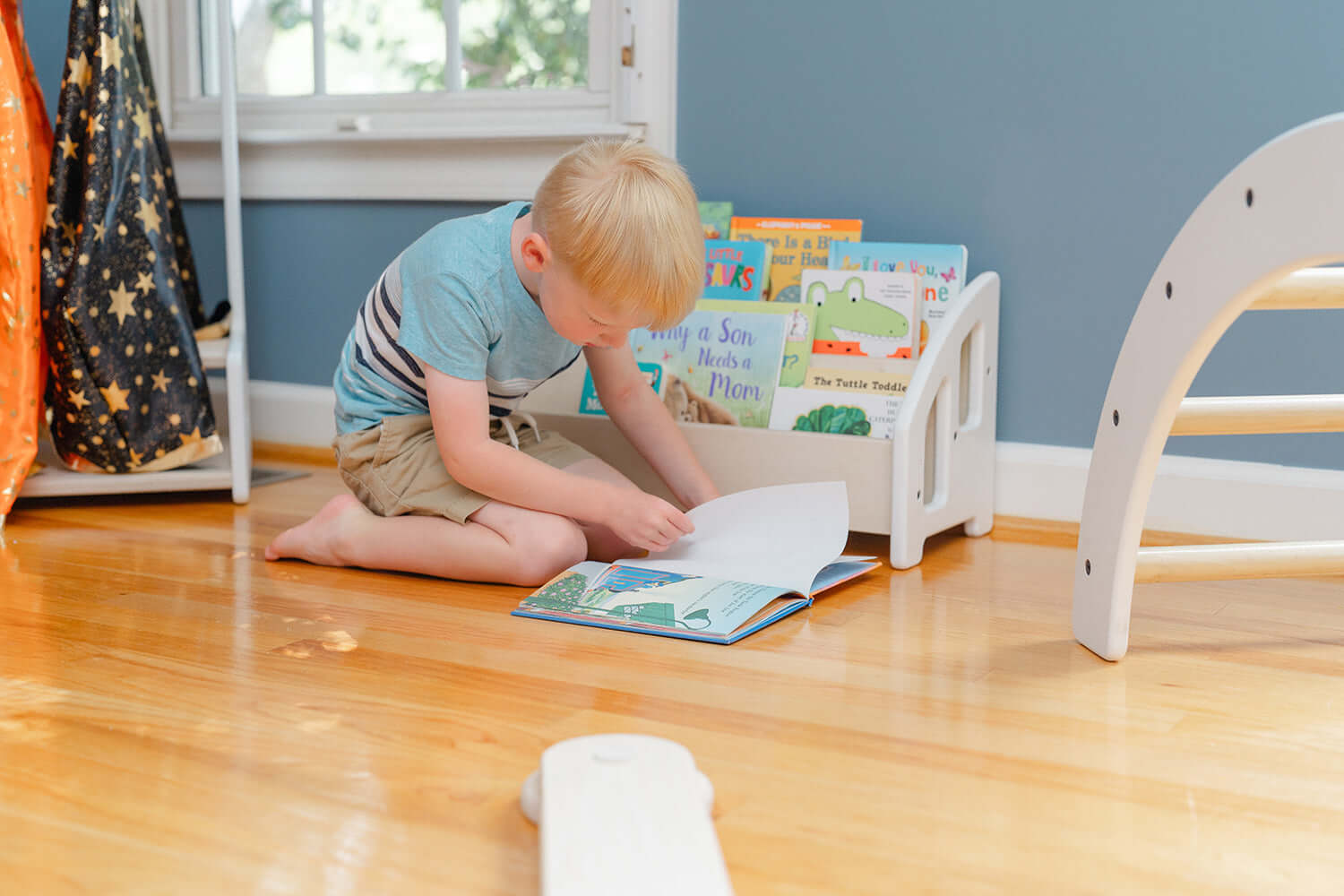 Kids Bookshelf