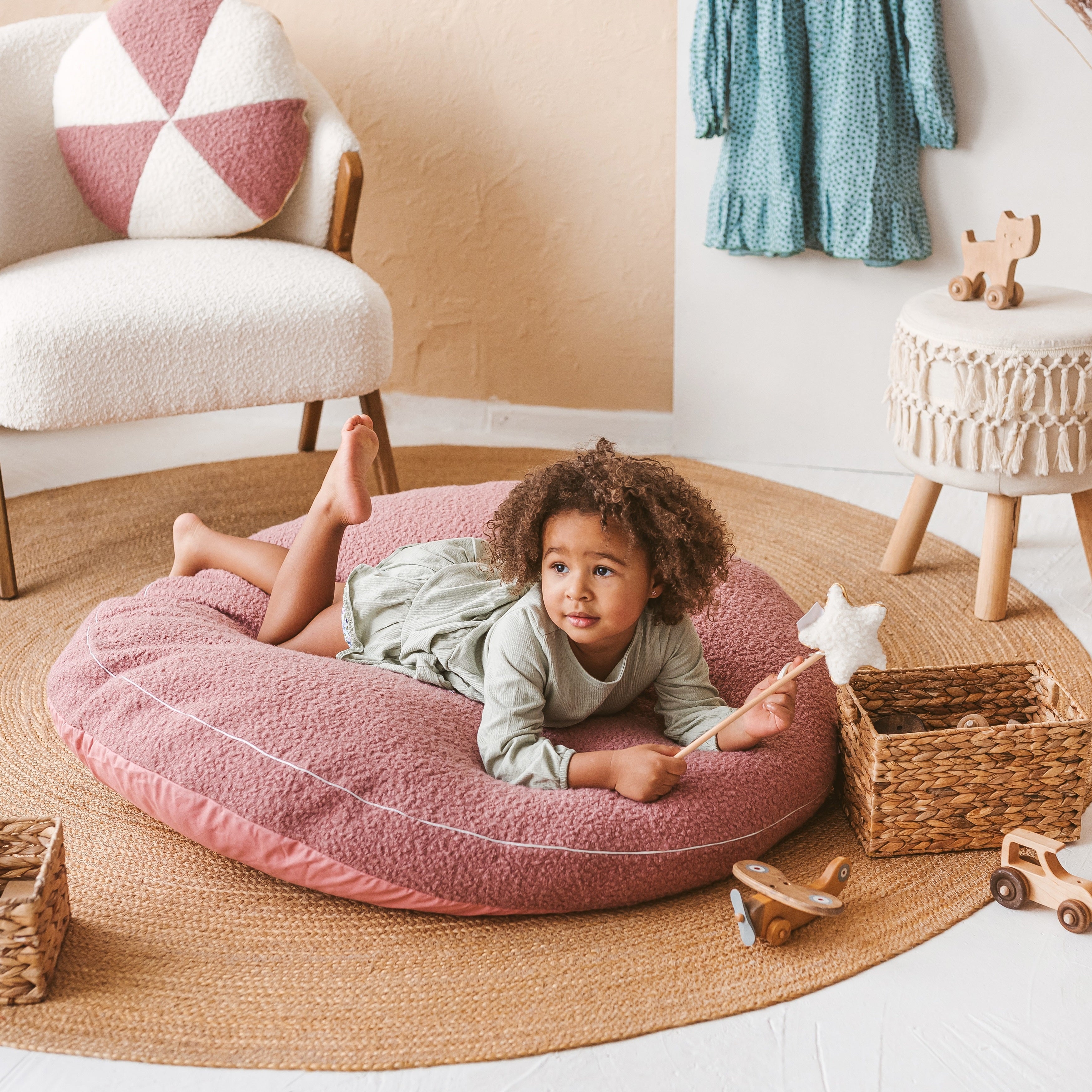 MINICAMP FP-BOUCL-ROSE Kids Floor Cushion in Rose